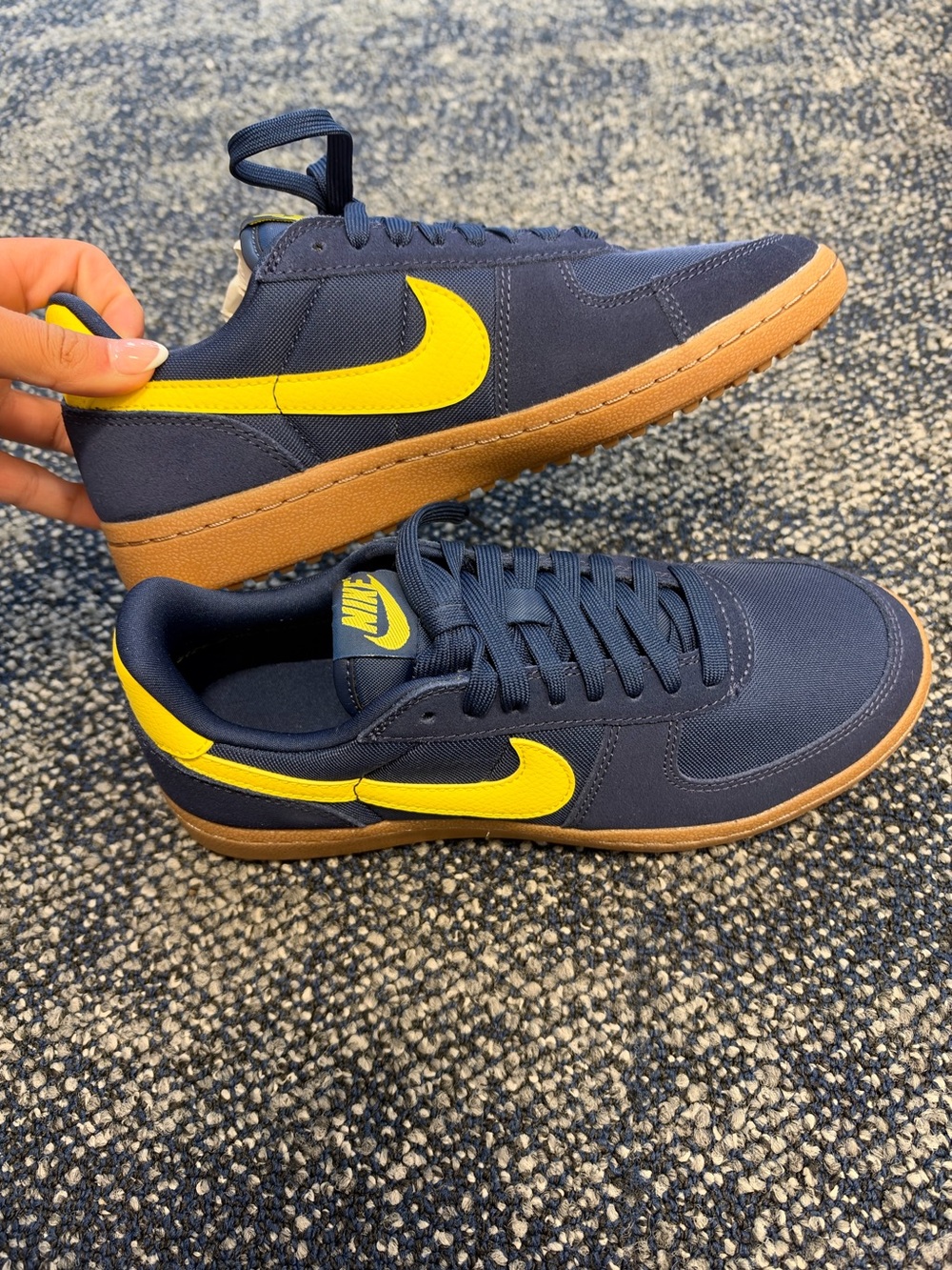 Nike Field General Sneakers
